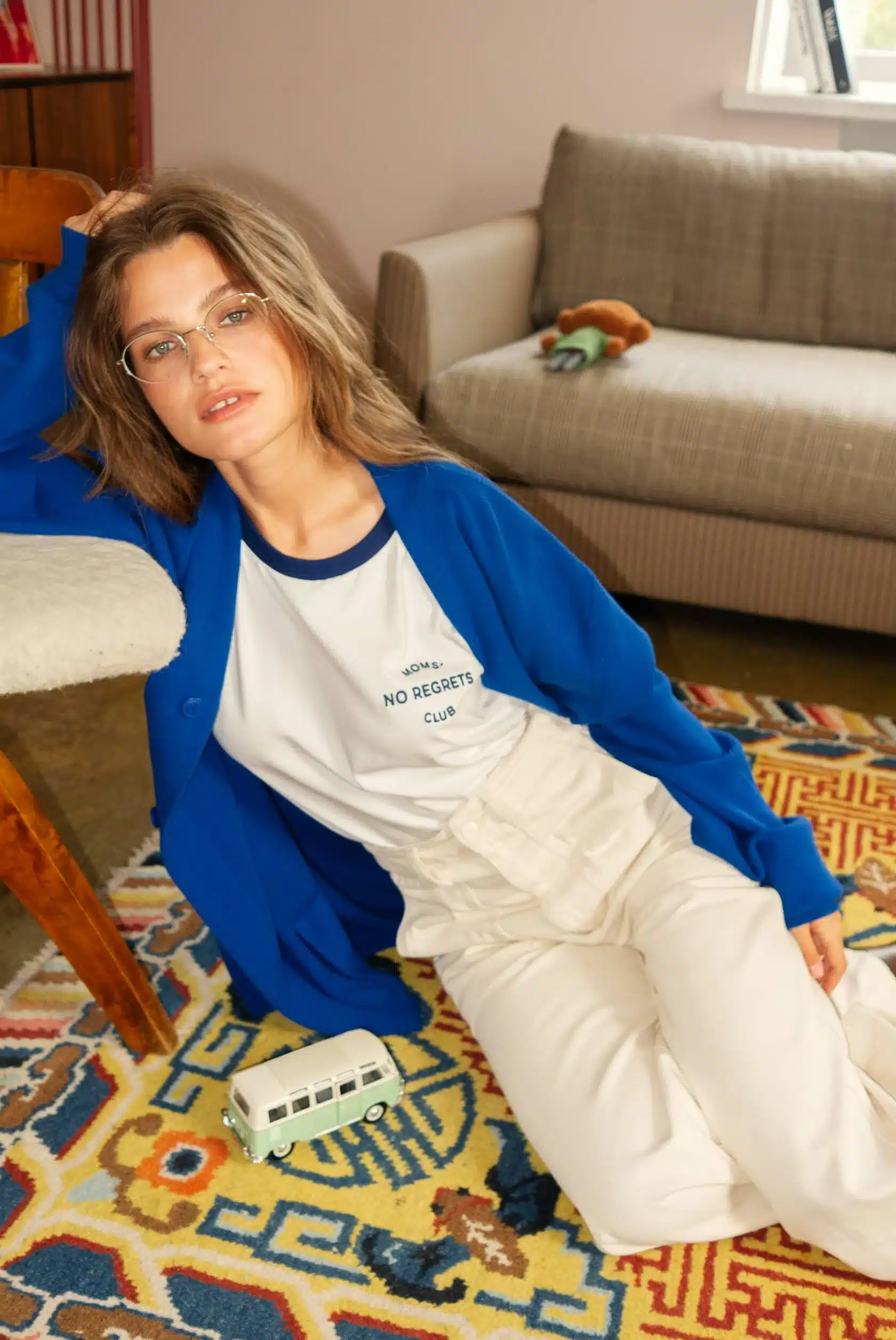 Momset Apparel with Empowering Slogan